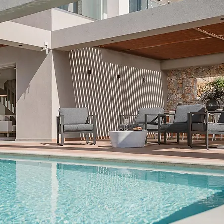 Aora Falassarna I New Luxury With Infinity Pool פלאסרנה